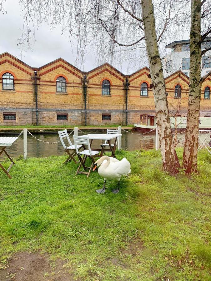 Portobello Dock Canalside Apartment London Exterior photo